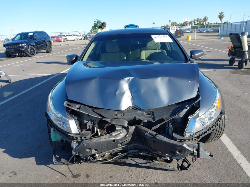 2008 HONDA ACCORD VIN: 1HGCS12768A024091