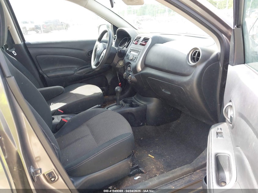 2012 Nissan Versa 1.6 Sv