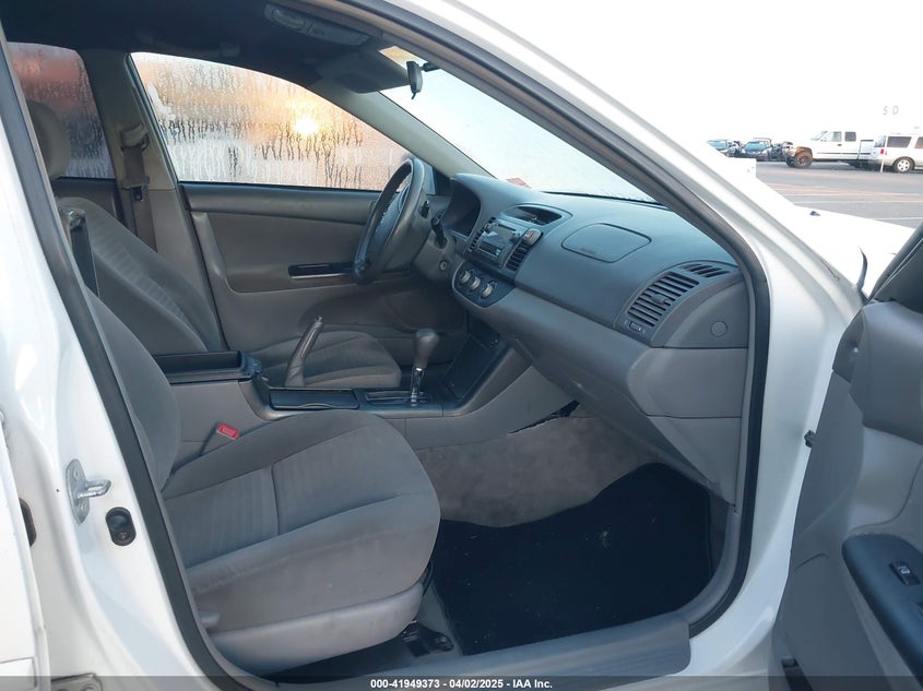2006 TOYOTA CAMRY VIN: 4T1BE32K26U744500
