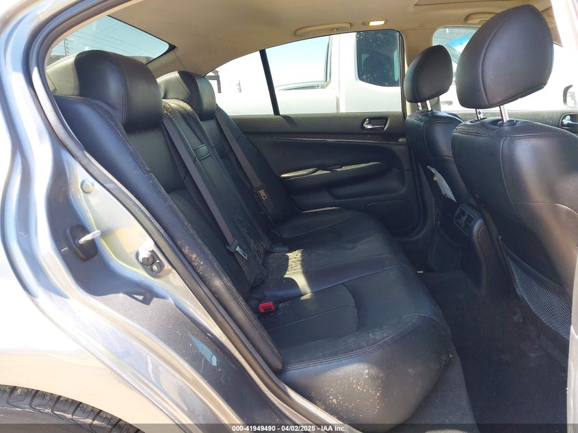 2013 INFINITI G37 JOURNEY - JN1CV6AP8DM303719