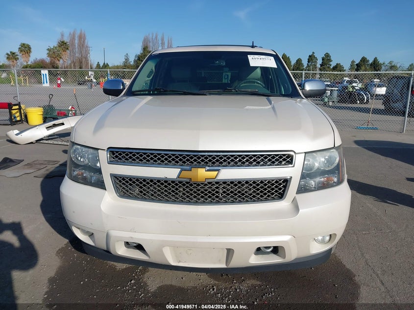 2013 CHEVROLET TAHOE LTZ - 1GNSKCE04DR368879