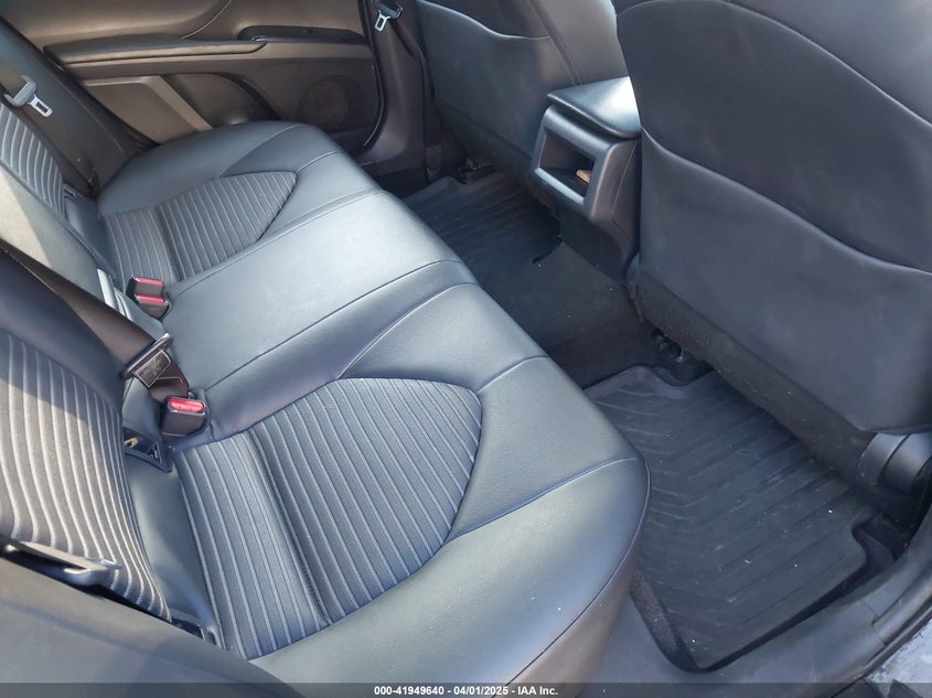 2018 TOYOTA CAMRY VIN: JTNB11HK9J3015903