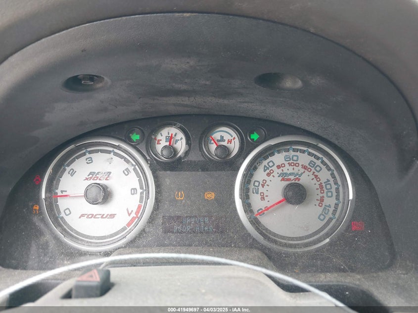 2010 FORD FOCUS VIN: 1FAHP3EN0AW237869