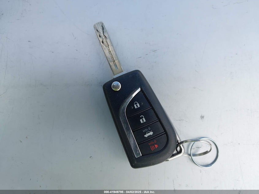 2021 TOYOTA COROLLA LE - 5YFEPMAE1MP215207