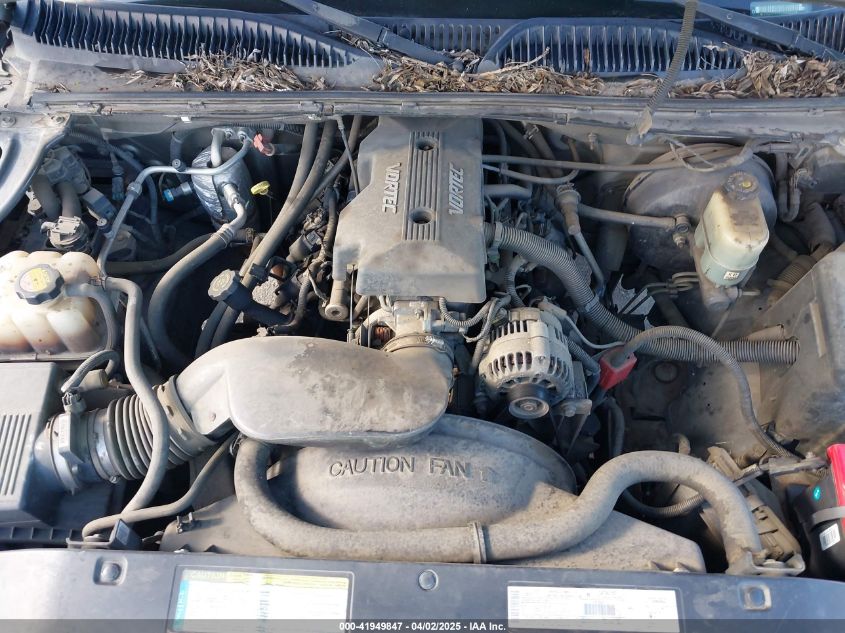 2000 Chevrolet Silverado 1500 Lt VIN: 1GCEC19T9YZ332848 Lot: 41949847