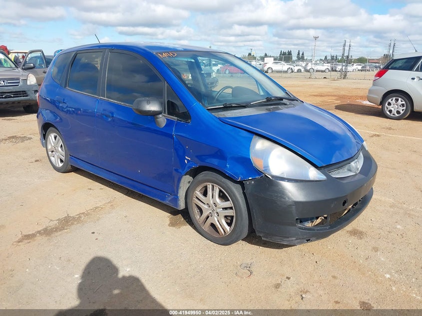 2008 HONDA FIT VIN: JHMGD38628S036848