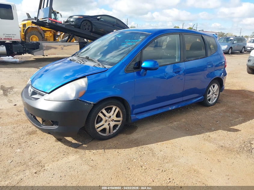 2008 HONDA FIT VIN: JHMGD38628S036848