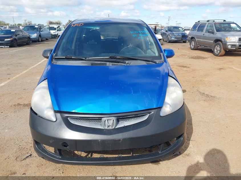2008 HONDA FIT VIN: JHMGD38628S036848