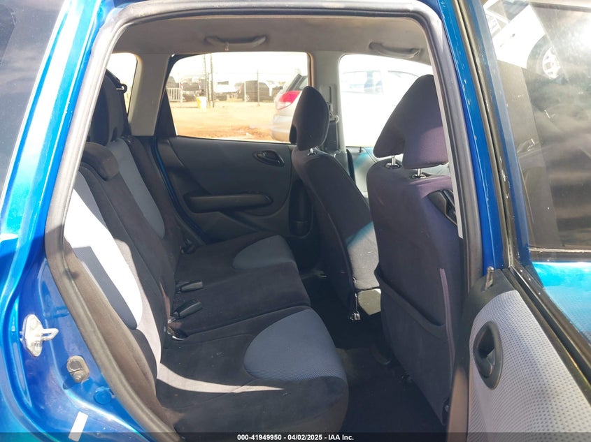 2008 HONDA FIT VIN: JHMGD38628S036848