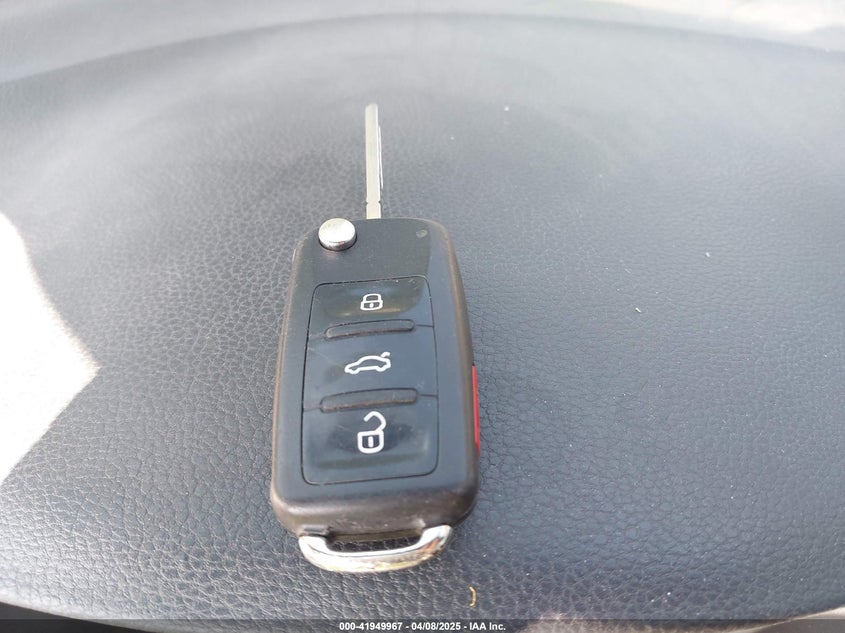 2013 VOLKSWAGEN JETTA SPORTWAGEN 2.0L TDI - 3VWPL7AJ3DM677534