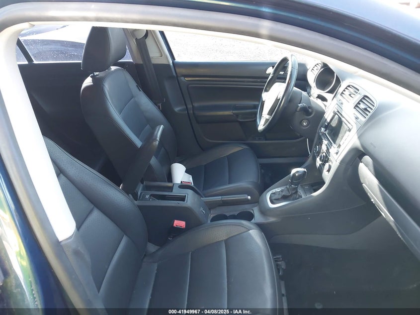 2013 VOLKSWAGEN JETTA SPORTWAGEN 2.0L TDI - 3VWPL7AJ3DM677534