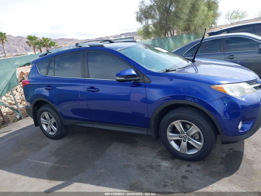 2015 TOYOTA RAV4 VIN: 2T3WFREV7FW164738