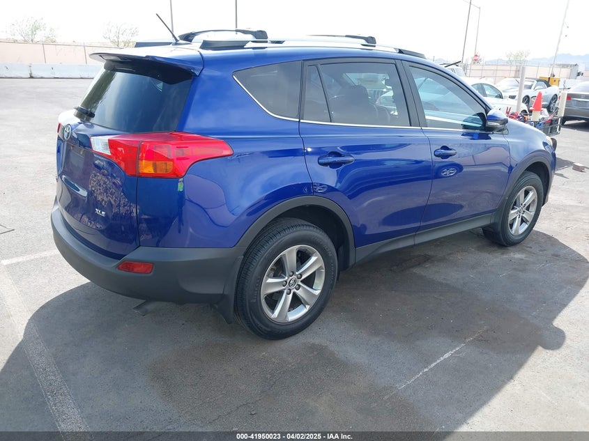 2015 TOYOTA RAV4 VIN: 2T3WFREV7FW164738