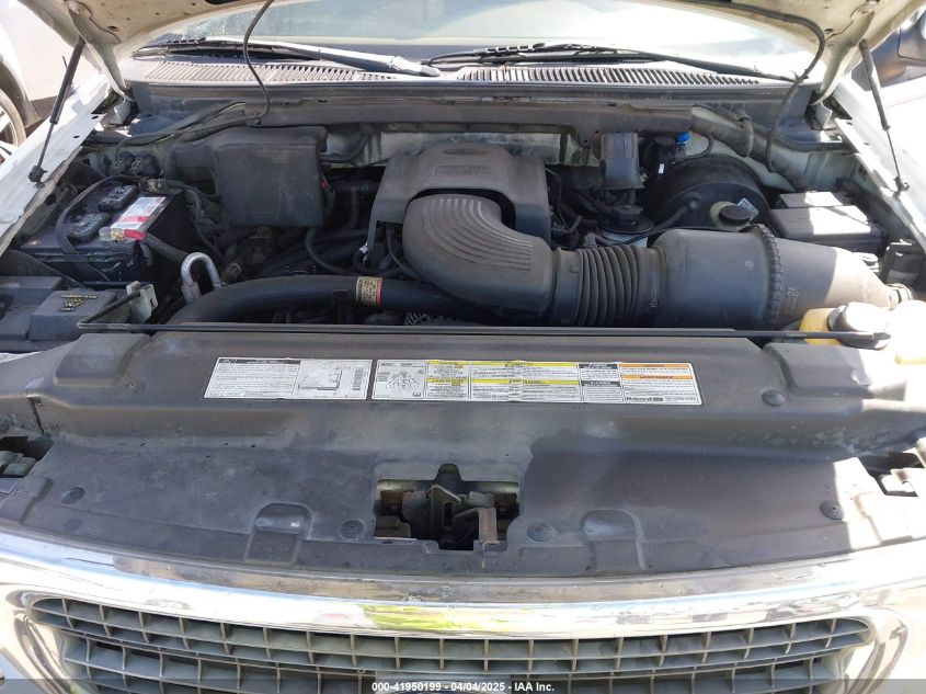 1998 Ford Expedition Eddie Bauer/Xlt VIN: 1FMRU18W9WLB88482 Lot: 41950199