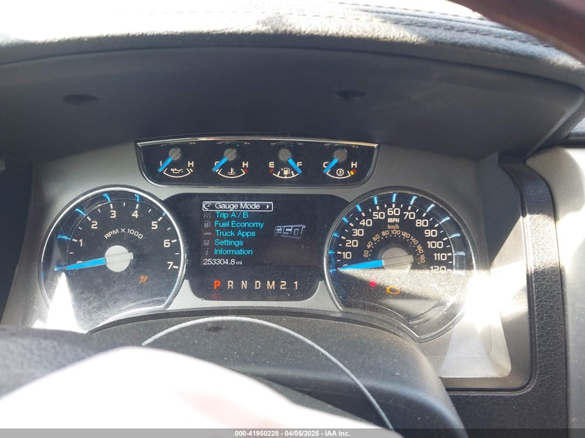 2013 FORD F150 VIN: 1FTFW1CT1DFB82492