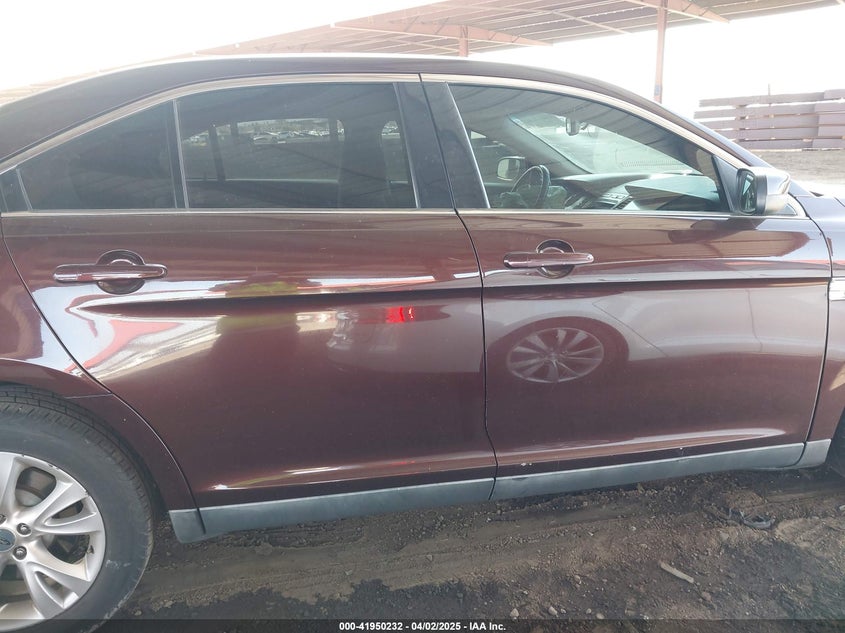2010 FORD TAURUS VIN: 1FAHP2EWXAG142801