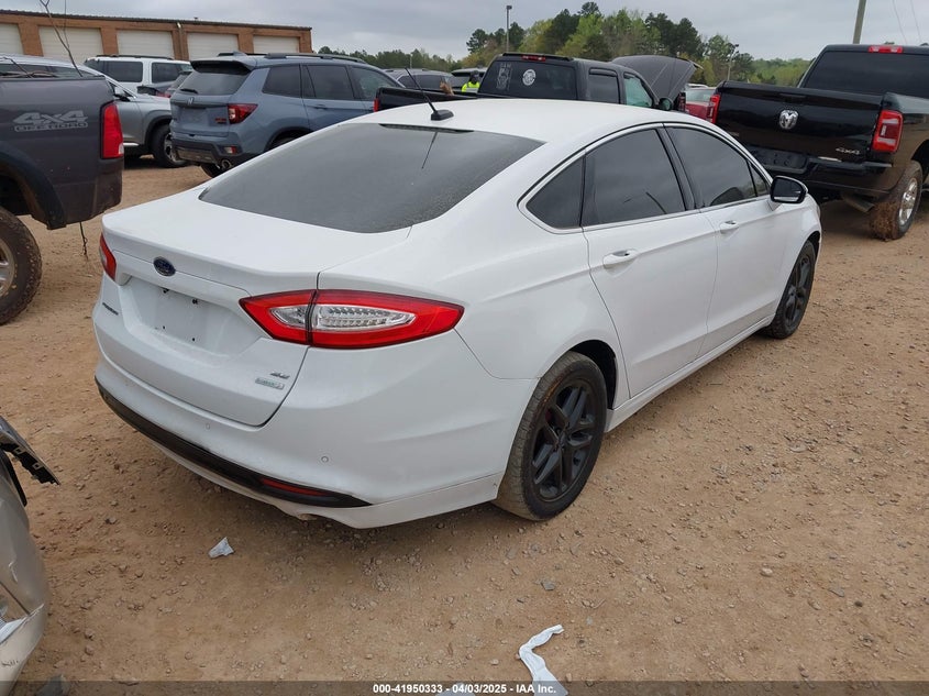 Vin: 1fa6p0hd5f5122638, lot: 42441733, ford fusion se 20154