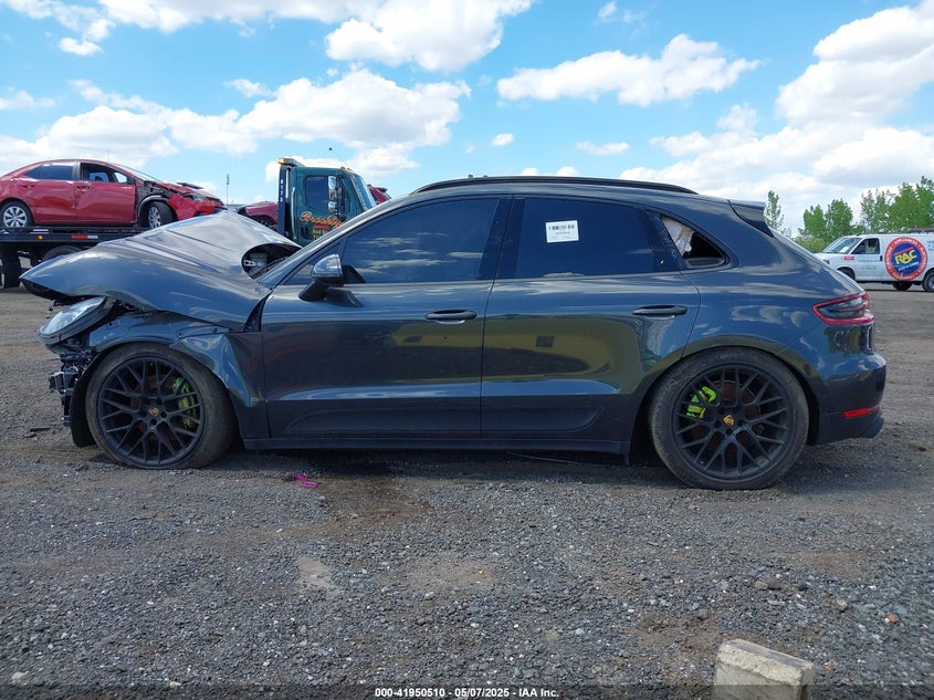 2018 Porsche Macan Sport Edition VIN: WP1AA2A59JLB23012 Lot: 41950510