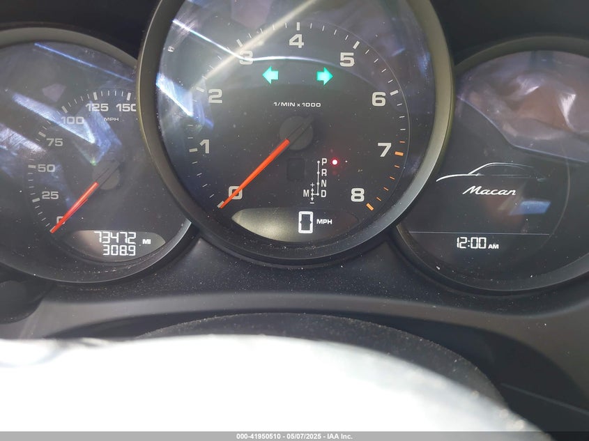 2018 Porsche Macan Sport Edition VIN: WP1AA2A59JLB23012 Lot: 41950510