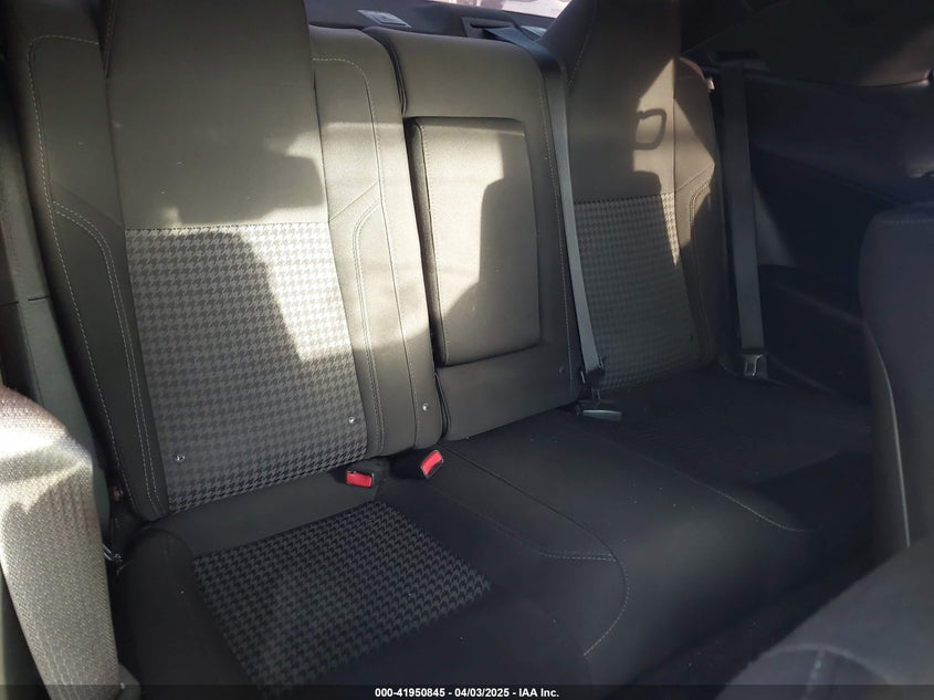 2017 DODGE CHALLENGER VIN: 2C3CDZAG6HH502797