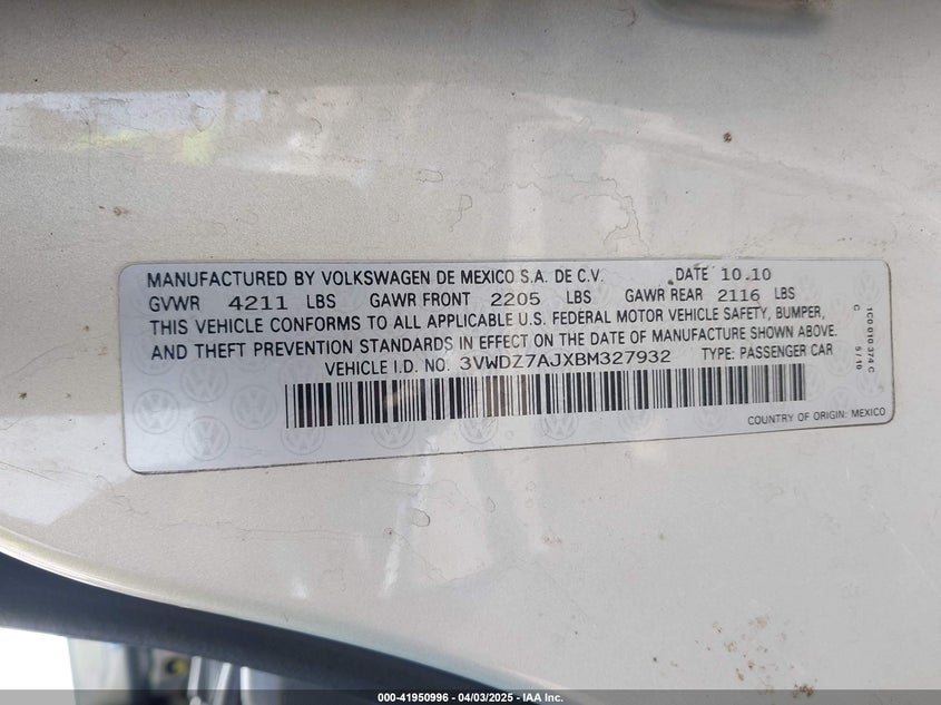 2011 VOLKSWAGEN JETTA VIN: 3VWDZ7AJXBM327932