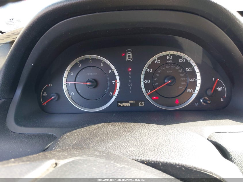 2010 HONDA ACCORD VIN: 1HGCP3F84AA015430