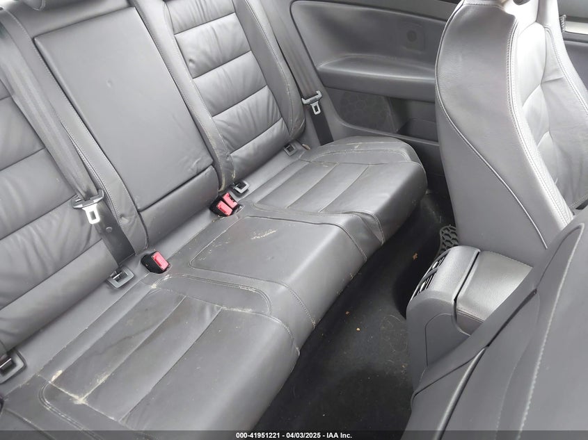 2007 VOLKSWAGEN GTI VIN: WVWEV71K47W095220