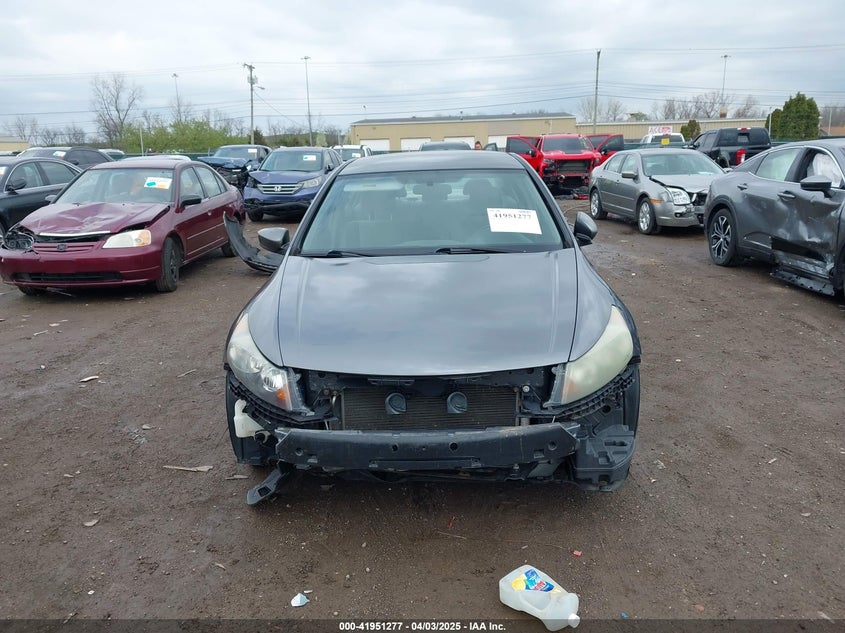 2008 HONDA ACCORD VIN: 1HGCP26388A072710