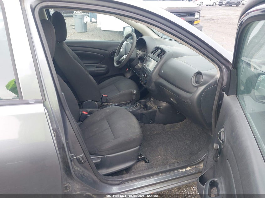 2019 NISSAN VERSA VIN: 3N1CN7AP6KL800104