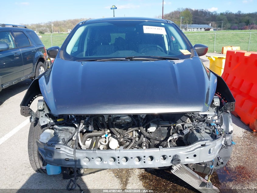 VIN 1FMCU0GD8KUB01935 2019 FORD ESCAPE SE