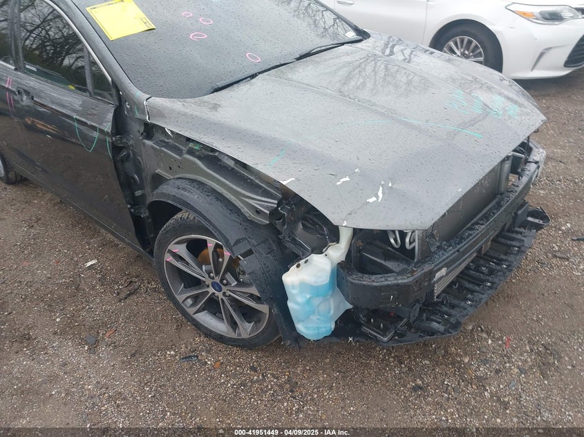 2020 FORD FUSION VIN: 3FA6P0D9XLR137973