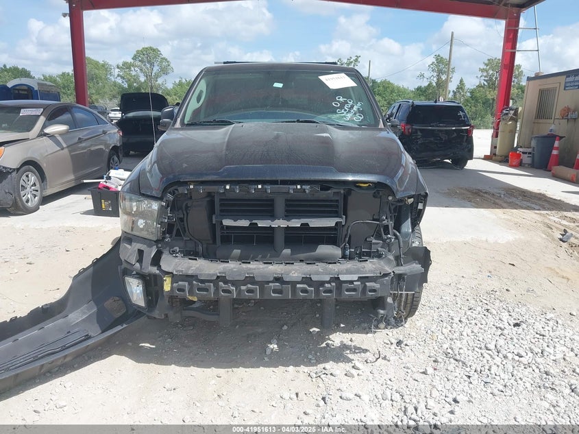 2018 RAM 1500 ST - 1C6RR6KG0JS300032