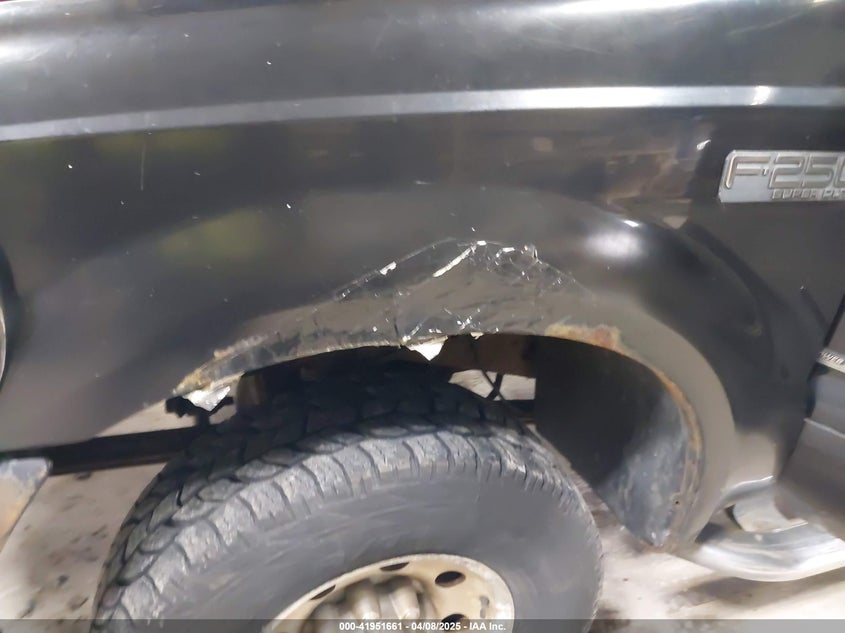 2002 Ford F-250 Super Duty VIN: 1FTNX21F923V52366 Lot: 41951661