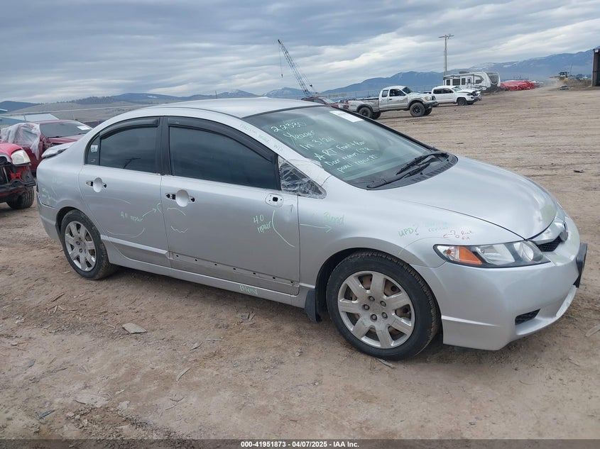 2010 HONDA CIVIC VIN: 2HGFA1F57AH331463
