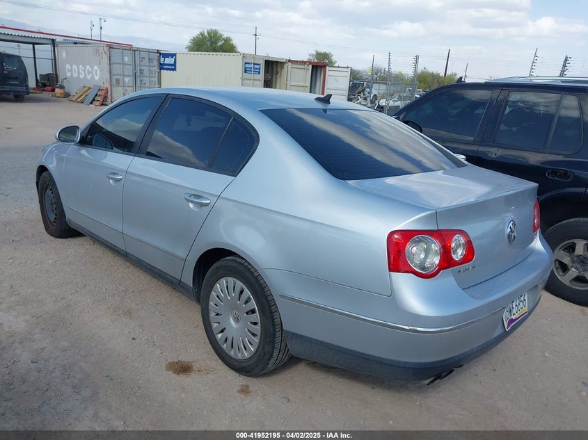 2007 VOLKSWAGEN PASSAT VIN: WVWJK73C27P028204