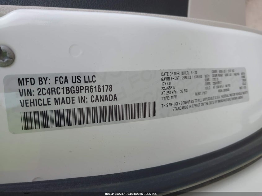 2023 CHRYSLER PACIFICA VIN: 2C4RC1BG9PR616178