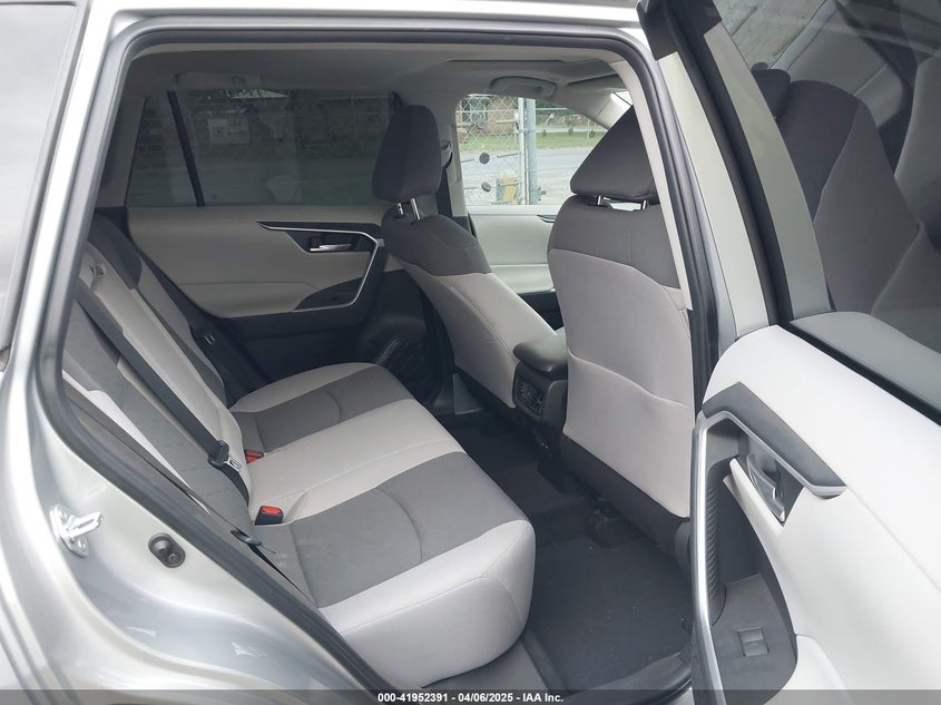 2024 TOYOTA RAV4 2.5L I-4 DI, DOHC, V(VIN: 2T3W1RFV5RW312497