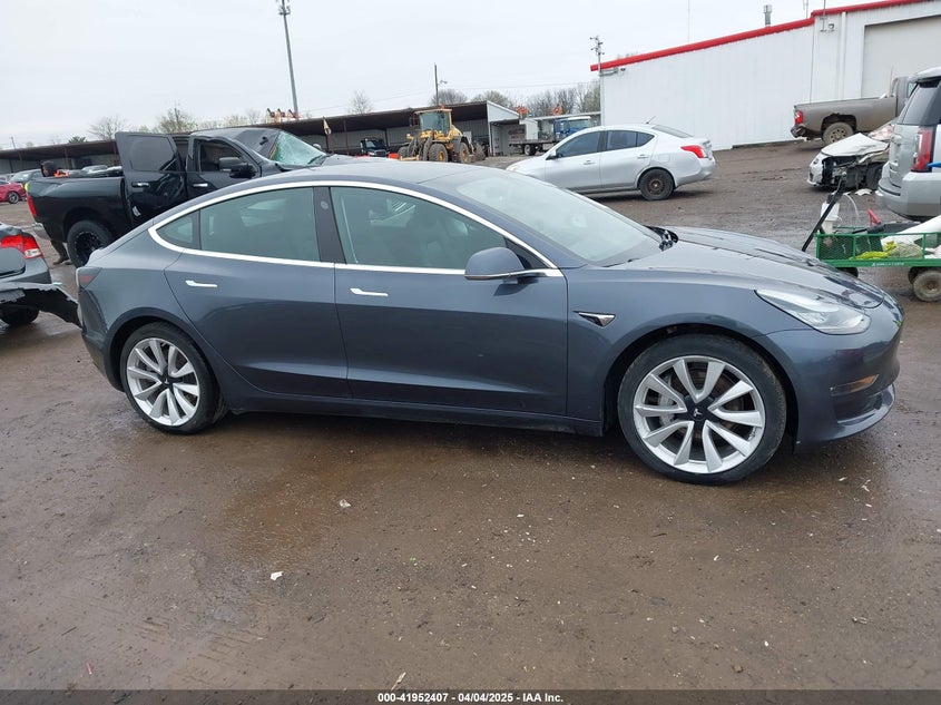 2019 TESLA MODEL 3 VIN: 5YJ3E1EB3KF469294