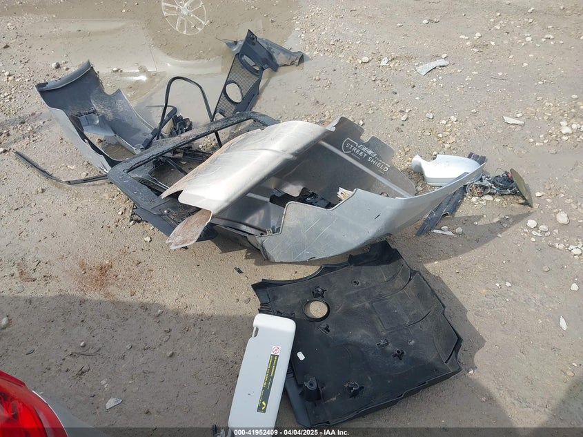 2012 Audi A4 2.0T Premium VIN: WAUFFAFL9CN000972 Lot: 41952409