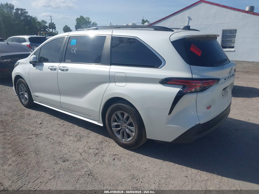 2021 TOYOTA SIENNA VIN: 5TDYRKEC0MS002020