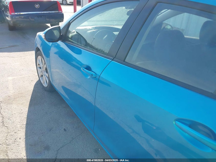 2007 MAZDA MAZDA3 VIN: JM1BK12F871667302