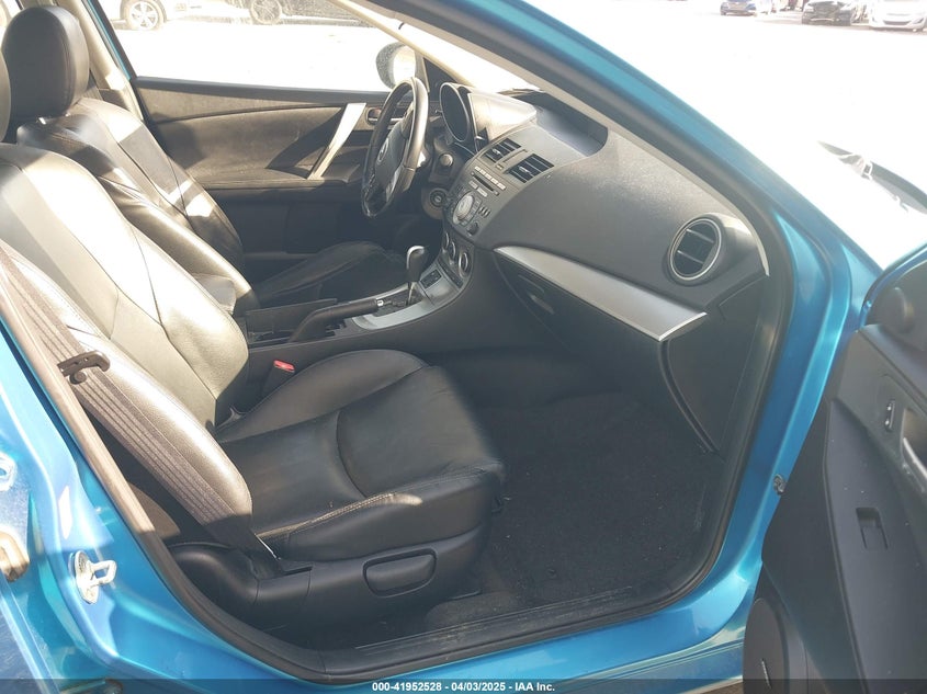 2007 MAZDA MAZDA3 VIN: JM1BK12F871667302