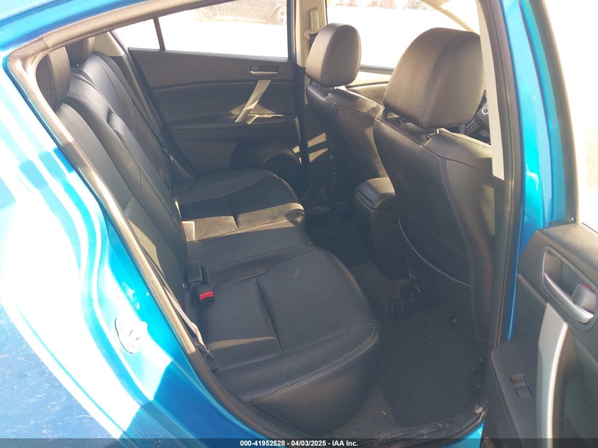 2007 MAZDA MAZDA3 VIN: JM1BK12F871667302