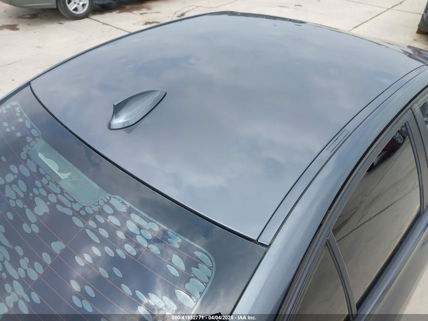 2013 BMW 320 VIN: WBA3B1C53DK128602