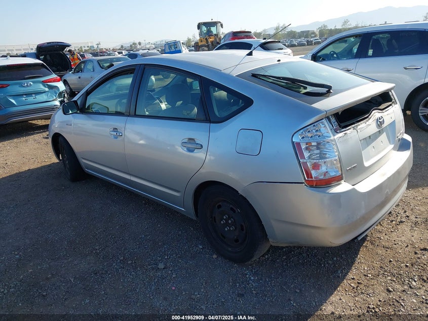 2008 TOYOTA PRIUS VIN: JTDKB20U483357113