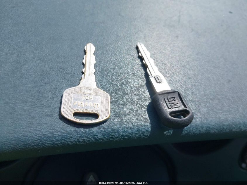 1995 Buick Riviera VIN: 1G4GD2218S4723512 Lot: 41952972