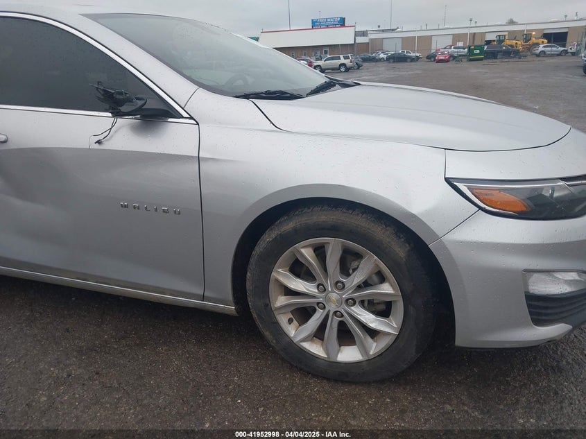 2019 CHEVROLET MALIBU VIN: 1G1ZD5ST4KF145602