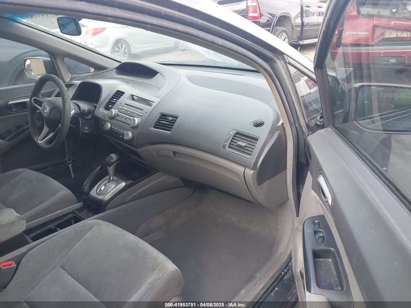 2010 HONDA CIVIC VIN: 19XFA4F5XAE000114