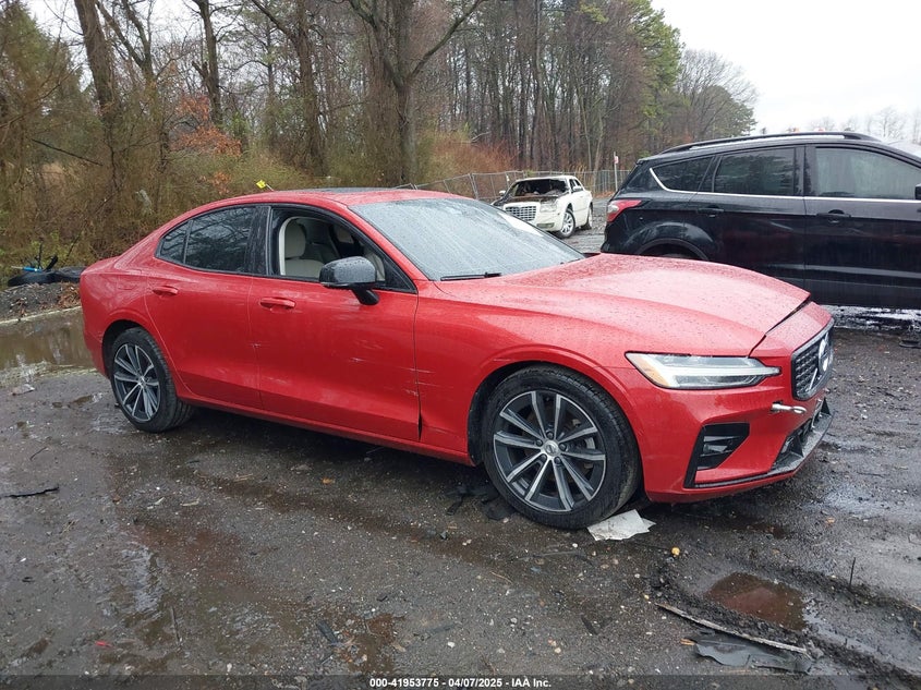 2021 VOLVO S60 T5 R-DESIGN - 7JR102FZ5MG119456