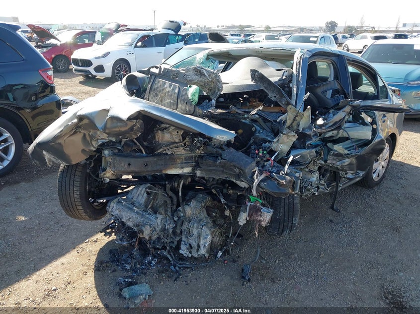 2013 VOLKSWAGEN JETTA 2.0L S - 3VW2K7AJ6DM366466